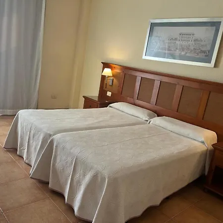 Hotel apartamentowy Colon2 4*